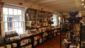 99254245_1319253138269912_5565396344161435648_o