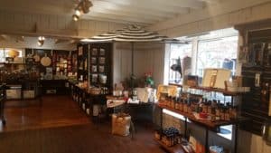 99297205_1319253324936560_407939794820136960_o