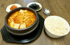 Doenjang Jjigae (Fermented Soybean Paste Stew) kitch-mystic-ct