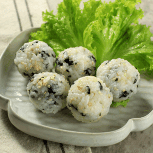 Korean Rice Balls (Jumeokbap) kitch-mystic-ct